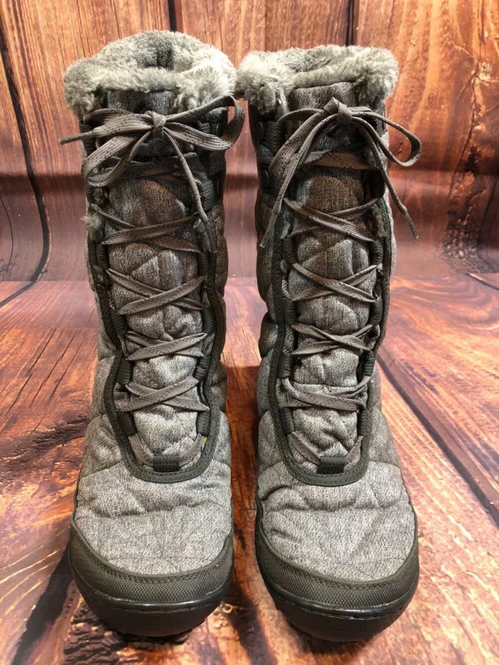Columbia Womens 7.5 Minx Mid II Omni-Heat Gray Snow Boots